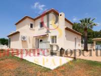 Sale - Villa - Dénia - Montgo