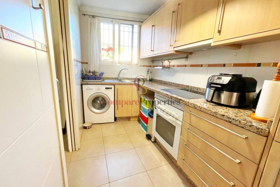 Sale - Apartment - Jesús Pobre