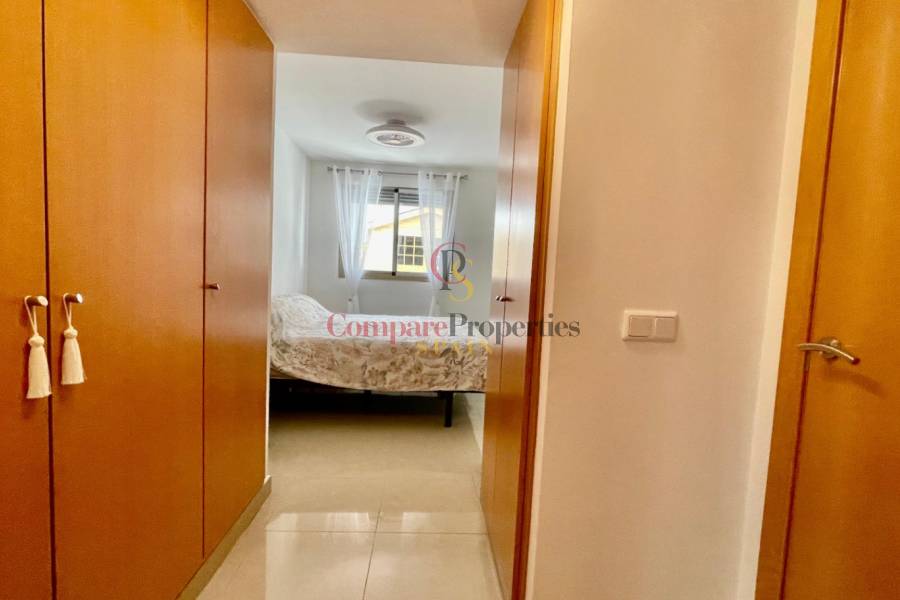 Sale - Apartment - Jalon Valley - Ciudad