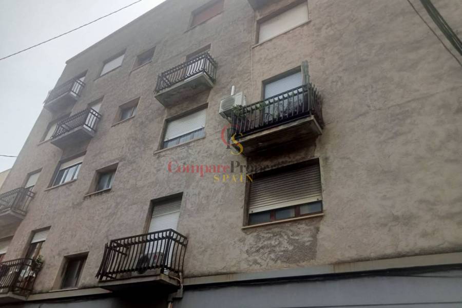 Sale - Apartment - Oliva - 