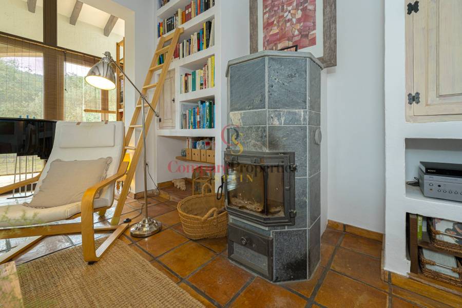 Sale - Villa - Jalon Valley - Campo