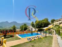 Sale - Townhouses - Jalon Valley - Urbanización