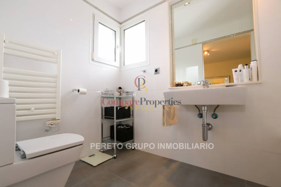 Sale - Villa - Dénia - Montgo