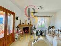 Sale - Villa - Jalon Valley - Valley / Urbanización