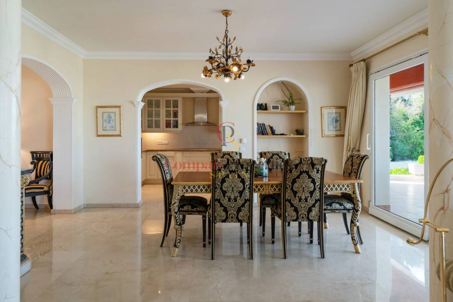 Sale - Villa - Moraira