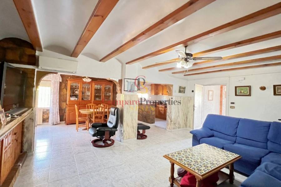 Sale - Villa - Dénia