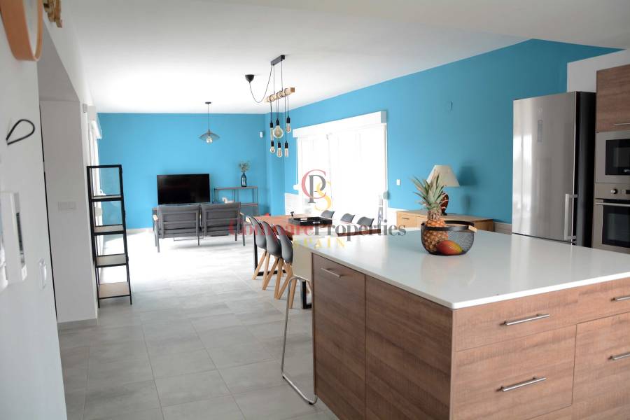 Venta - Villa - Macisvenda