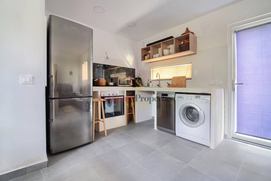 Sale - Villa - Jávea