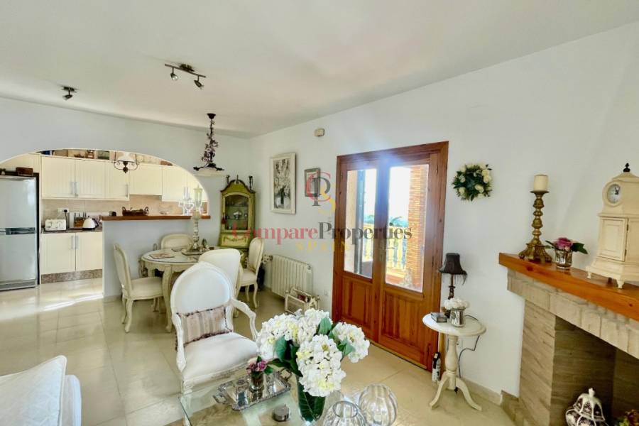 Sale - Villa - Jalon Valley - Valley / Urbanización