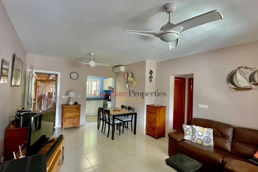 Sale - Villa - Jalon Valley - Valley / Urbanización