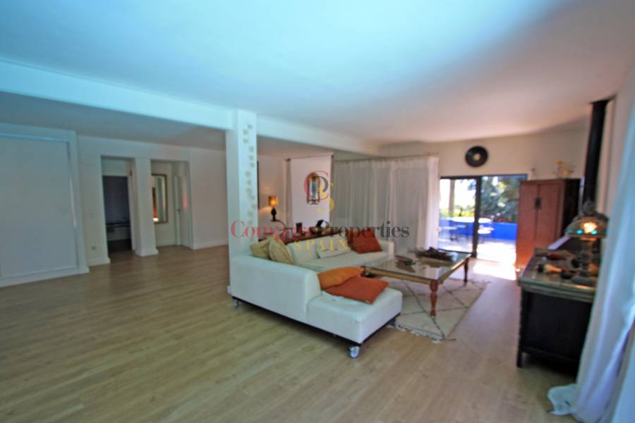Sale - Villa - Orba Valley - Casco urbano