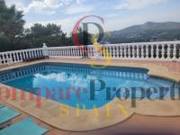 Sale - Villa - Jávea
