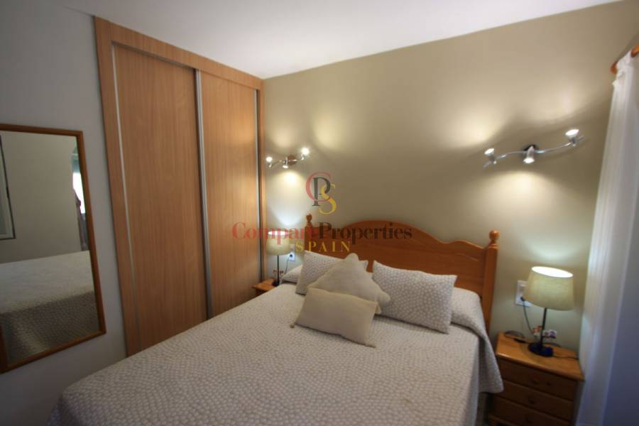 Sale - Villa - Dénia - Montgo