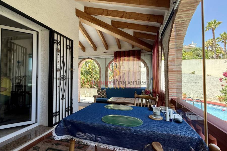 Sale - Villa - Pedreguer - 