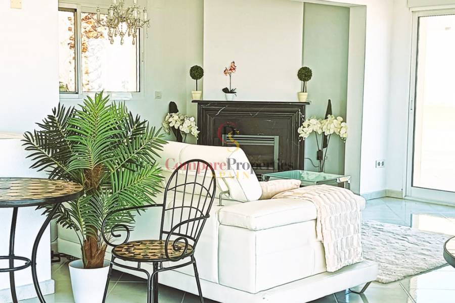 Venta - Villa - Dénia