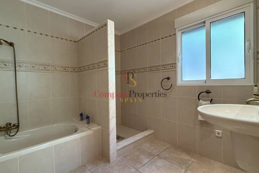 Sale - Villa - Pego - 