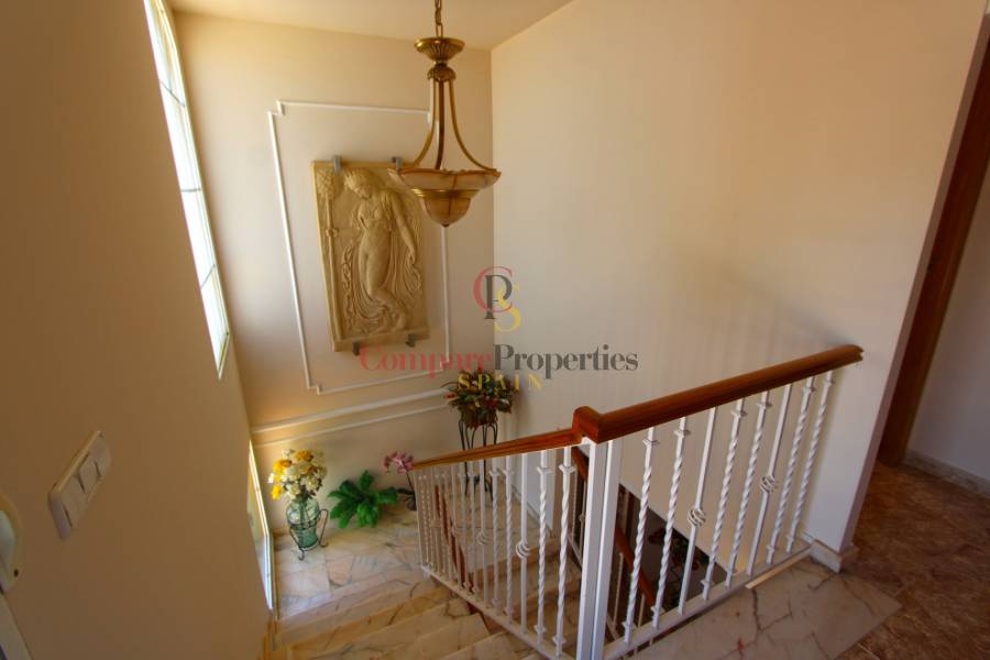 Verkoop - Villa - Orba Valley - Orba