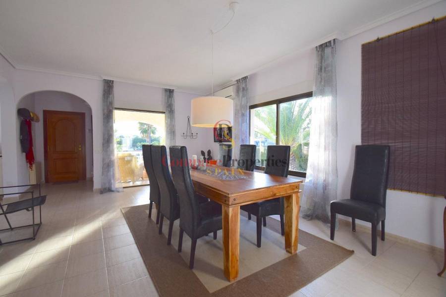 Sale - Villa - Alfaz Del Pi - La Capitana