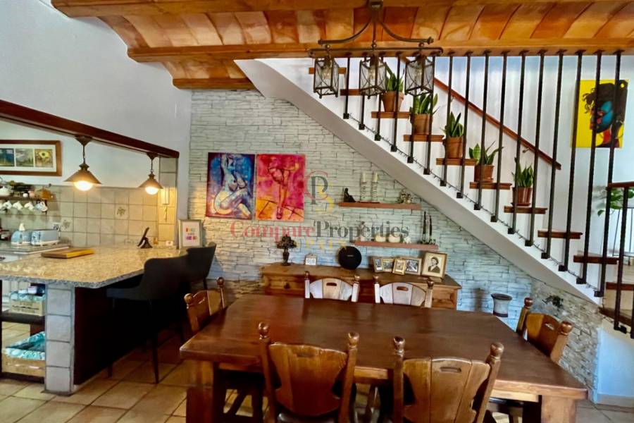 Sale - Villa - Jalon Valley - Pueblo