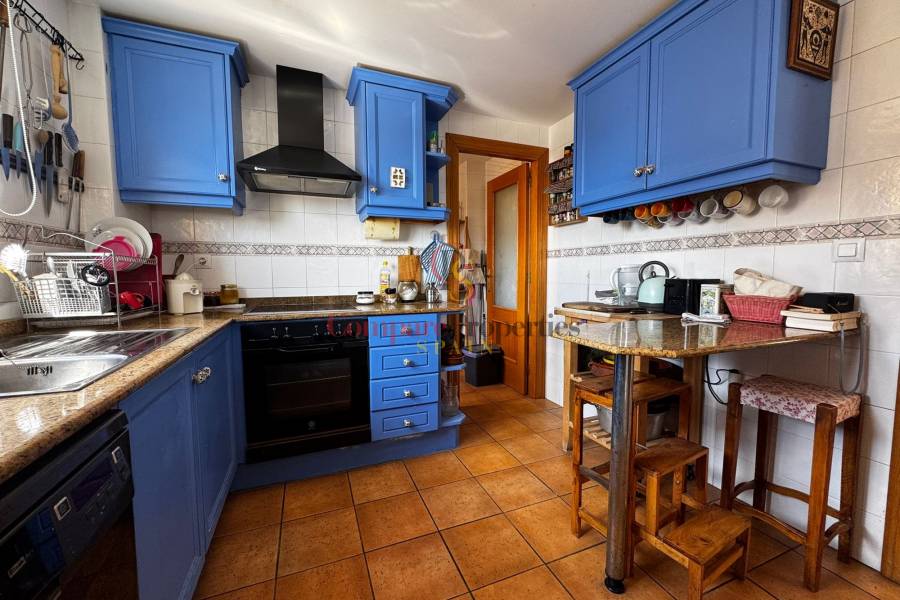 Sale - Apartment - Jesús Pobre - 