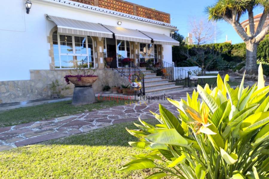 Venta - Villa - Jávea