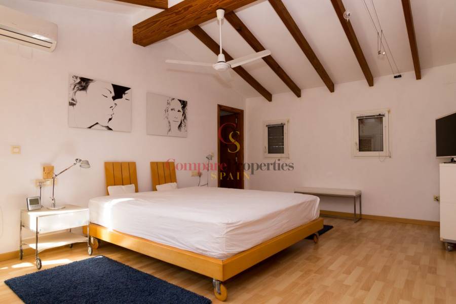 Sale - Villa - Jesús Pobre - Periferia