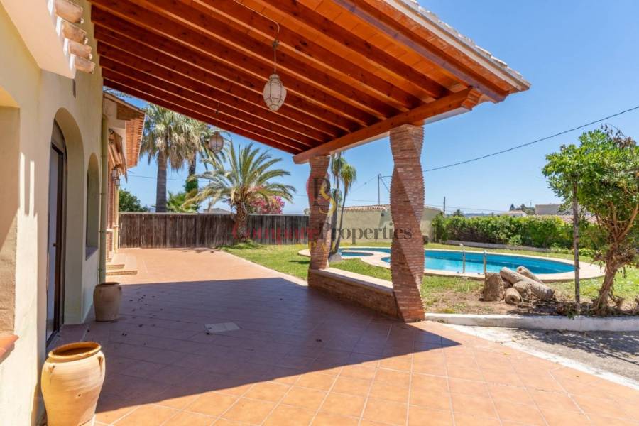 Sale - Villa - Jávea - La Lluca - La Tarraula