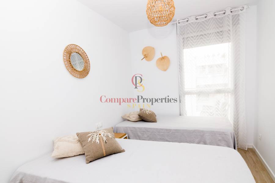 Verkoop - Apartment - Dénia - Club Náutico