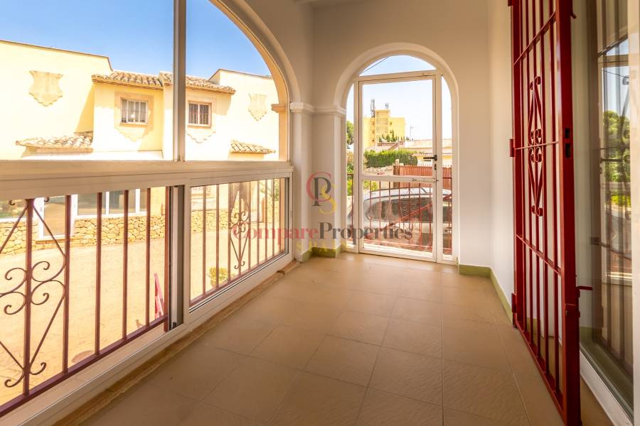 Venta - Townhouses - Albir