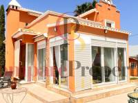 Sale - Villa - Dénia - Montgo
