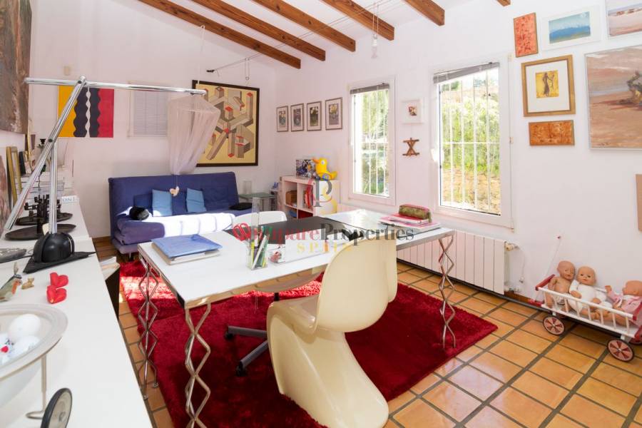 Sale - Villa - Jesús Pobre - Periferia