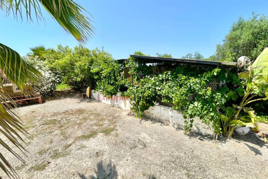 Verkauf - Villa - Daya Nueva