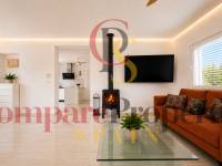 Sale - Villa -  - Casco Urbano