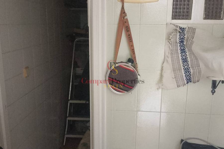 Sale - Apartment - Oliva - 