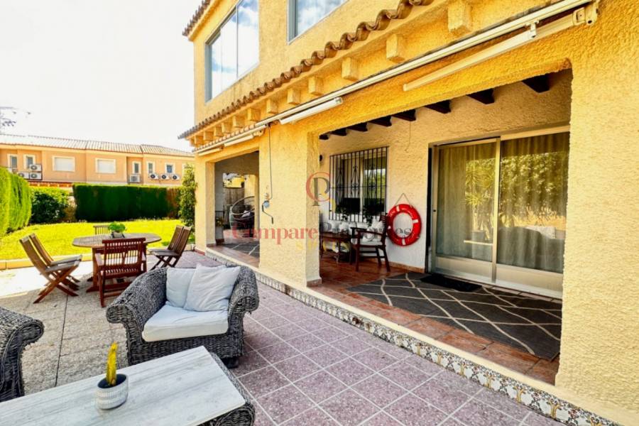 Sale - Villa - Dénia - Las Rotas