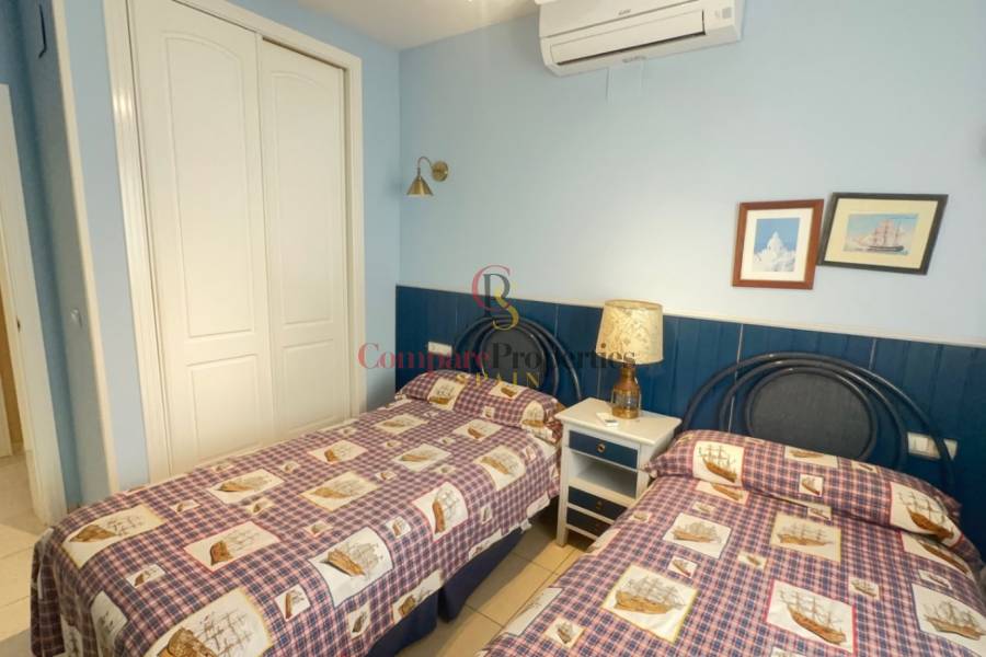Sale - Villa - Dénia - Montgo