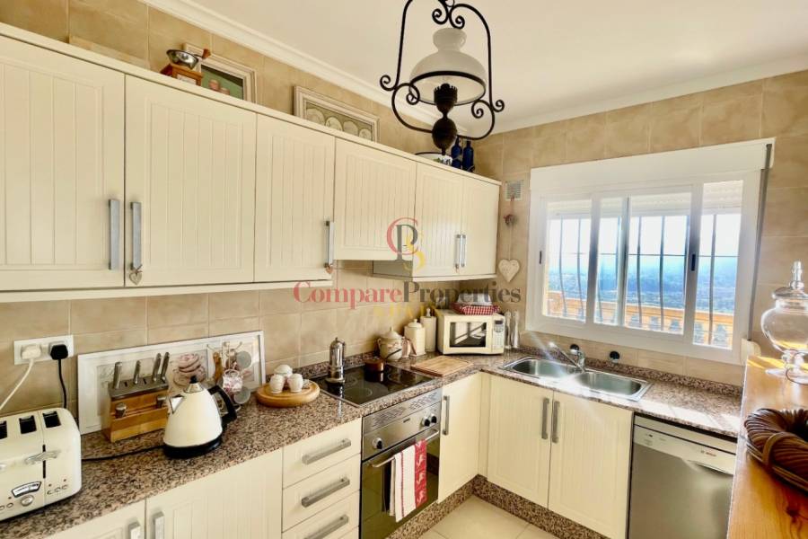 Sale - Villa - Jalon Valley - Valley / Urbanización