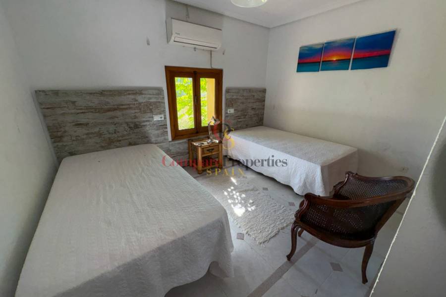 Sale - Villa - Dénia - La Xara
