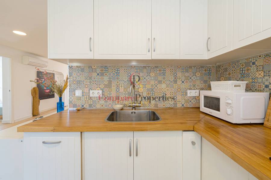 Sale - Villa - Jávea - Cala Blanca