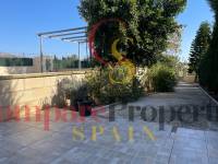 Sale - Villa - Albatera