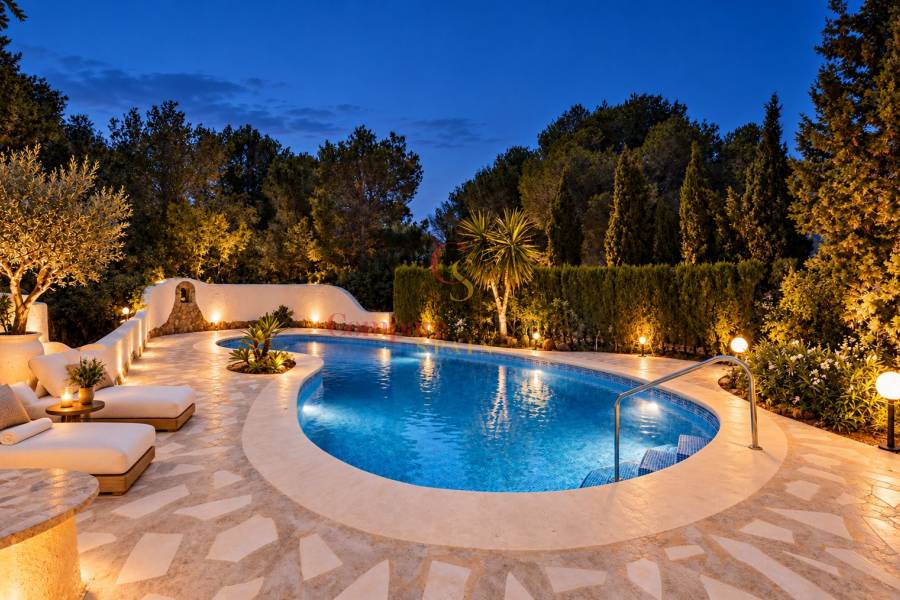 Sale - Villa - Dénia - Las Rotas