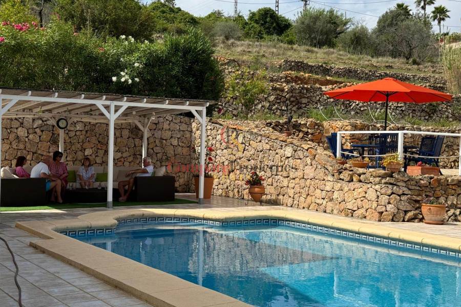 Sale - Villa - Jalon Valley