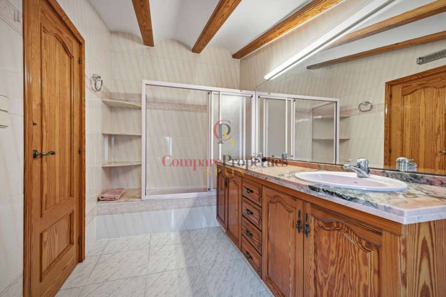 Sale - Semi-Detached Villa - Teulada