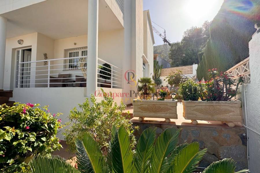 Sale - Semi-Detached Villa - Albir