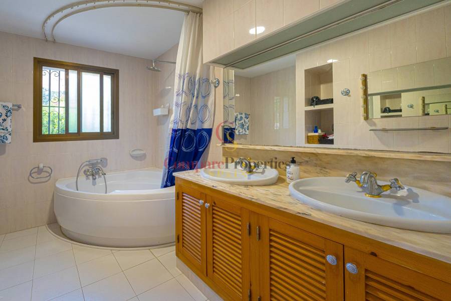 Sale - Villa - Dénia - La Xara - La Sella - Jesús Pobre