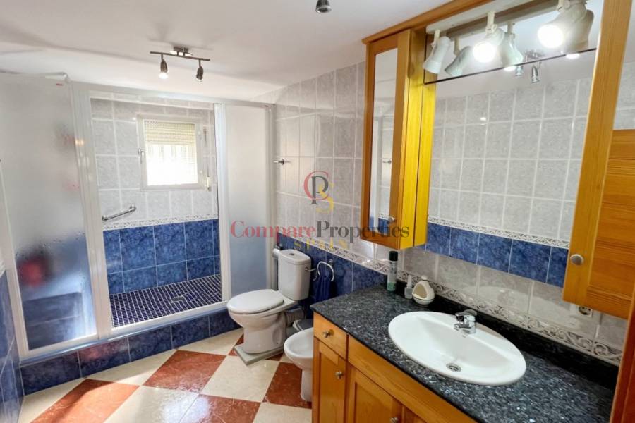 Sale - Villa - Dénia