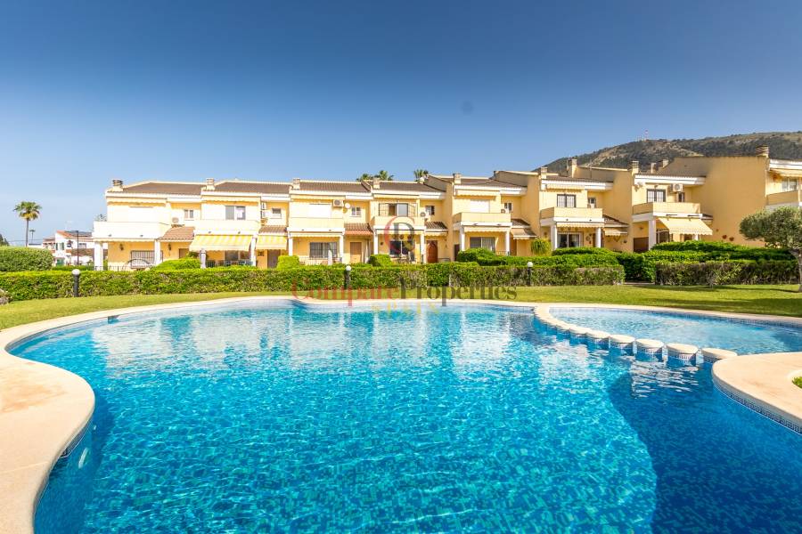 Venta - Bungalow - Albir