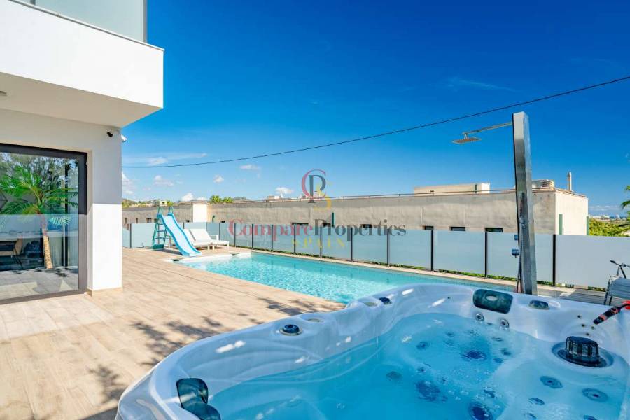 Venta - Villa - Calpe