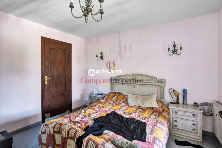 Sale - Villa - Orba