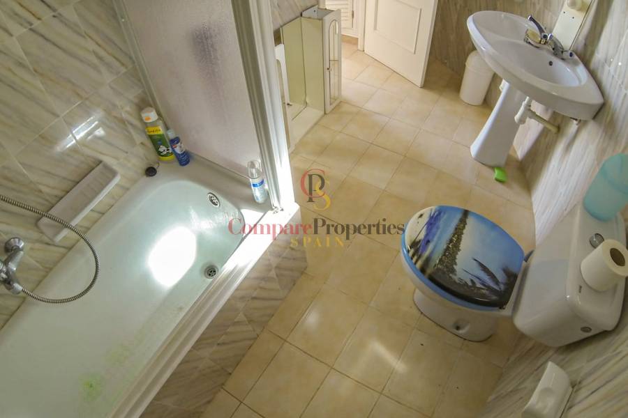 Sale - Villa - Dénia